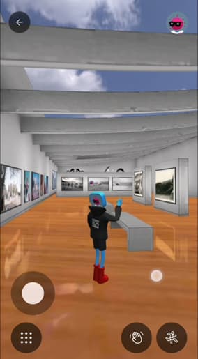 Exhibiciones Físicas y Virtuales